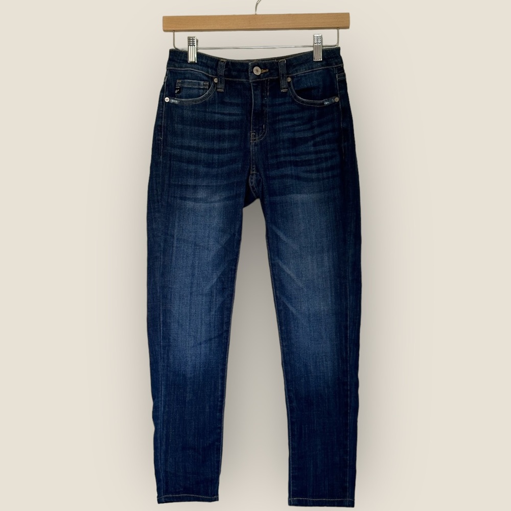KanCan Kendra Mid-Rise Skinny Jeans (5/26)